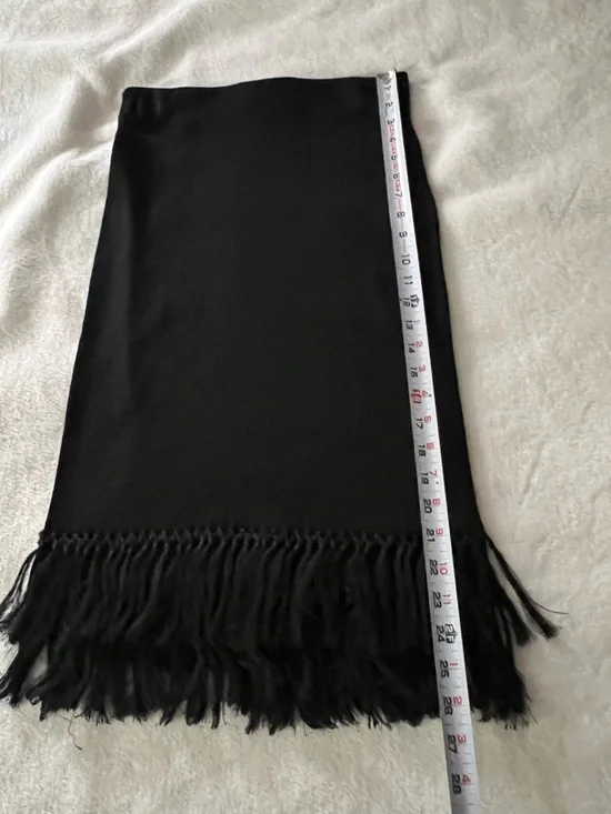 Ralph Lauren Black Ribbed Midi Skirt with Fringe Hem - Picture 8 of 11